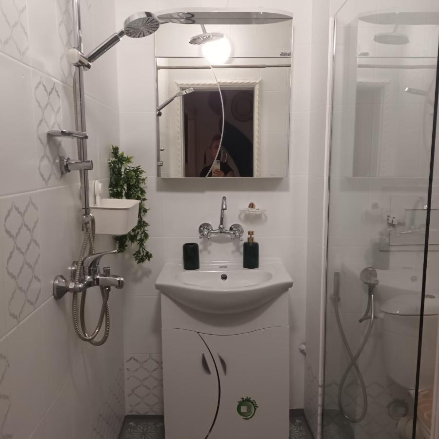 The Master And Margarita Apartment, Майстора И Маргарита 2 Бургас Экстерьер фото